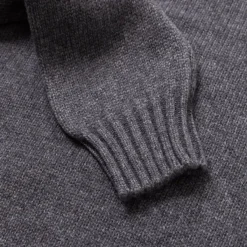 Fedeli Exklusiv Fur Michael Jondral: Flanellgrauer Rollkragenpullover Hergestellt* Strickwaren