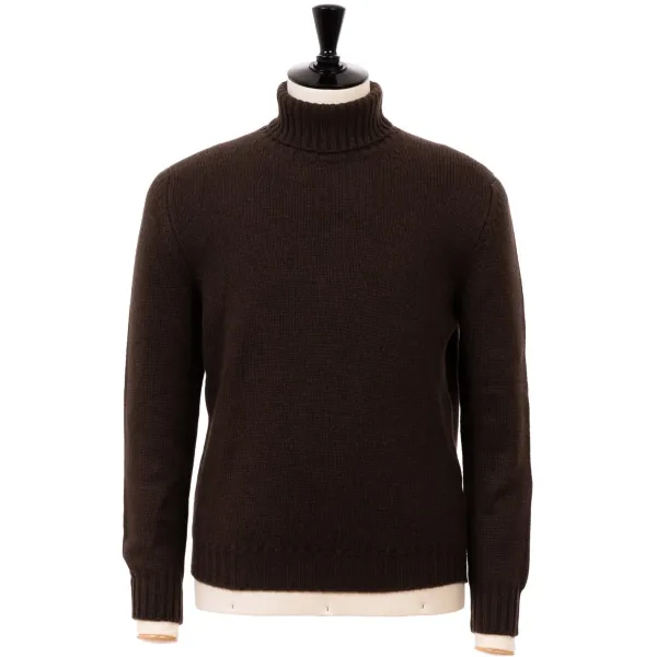 Fedeli Exklusiv Fur Michael Jondral: Rollkragenpullover In Kakaobraun Von Made O* Strickwaren