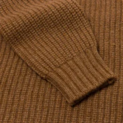 William Lockie Nougatbrauner Pullover „Joss Earl